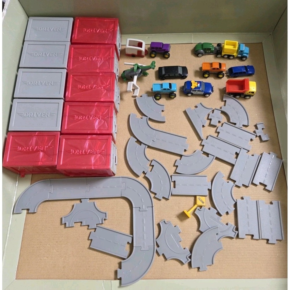 DRIVEN by BATTAT Pocket Series Mini Micro Lot of 11 Vehicles Track Garages